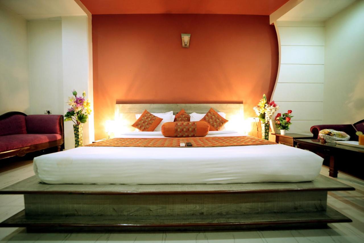 Hotel Blue Bell Νέο Δελχί Εξωτερικό φωτογραφία